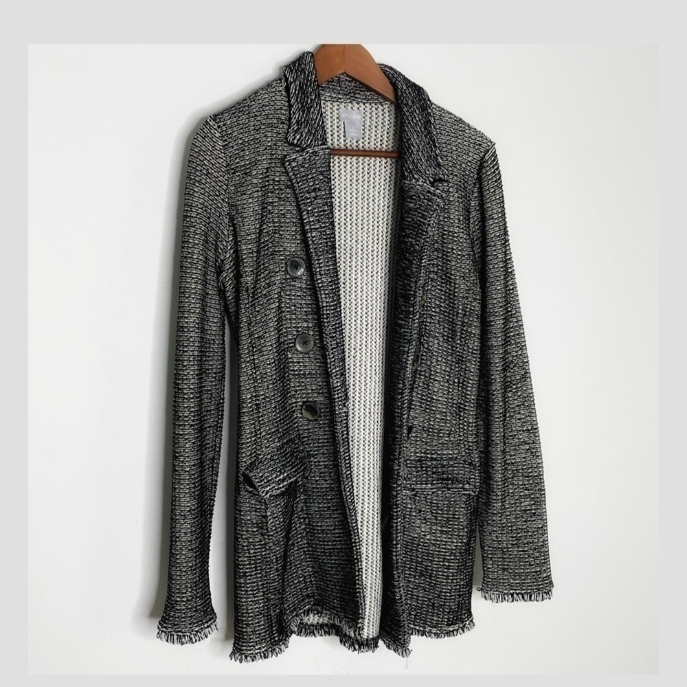 Chicos Blazer Jacket Shacket Long Line Black White Frayed Hem Button Front Sz 0 - Picture 3 of 12